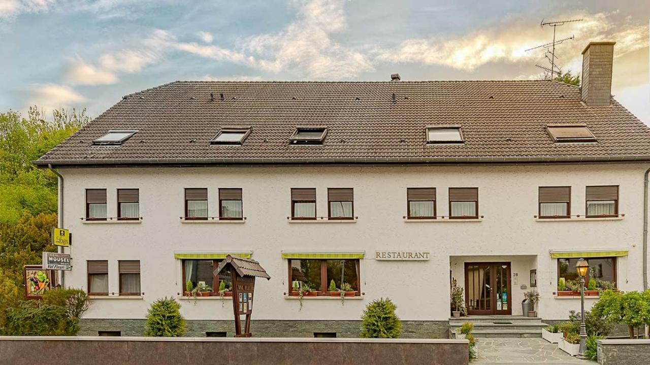 Hostellerie Val Fleuri Mersch Kültér fotó